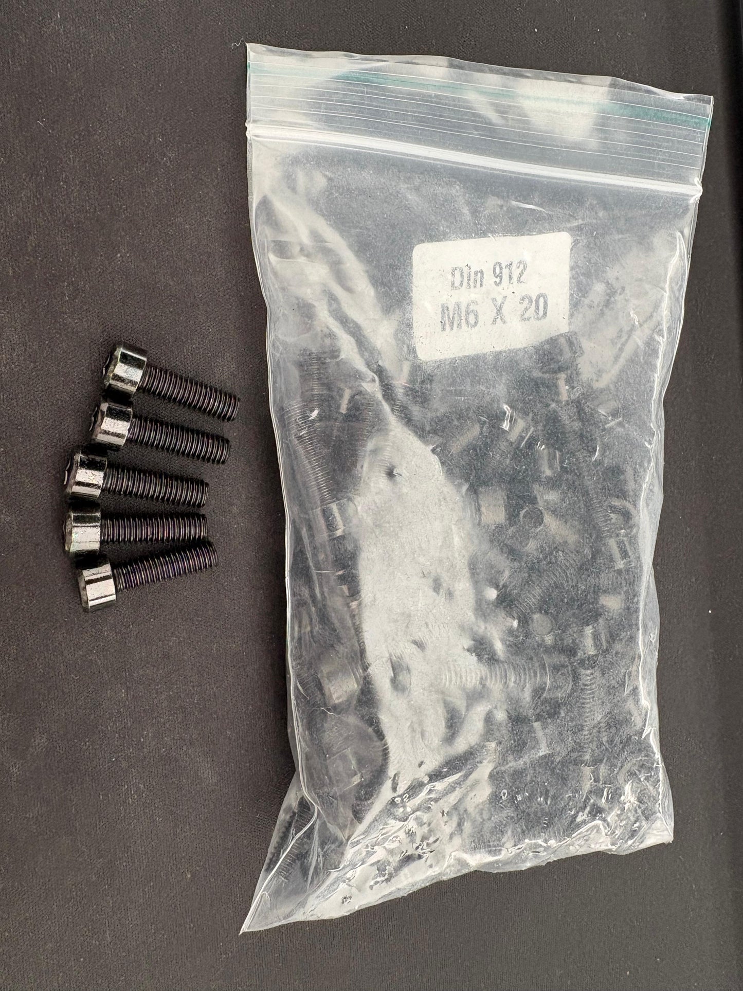 M6 x 20 Bolt DIN 912