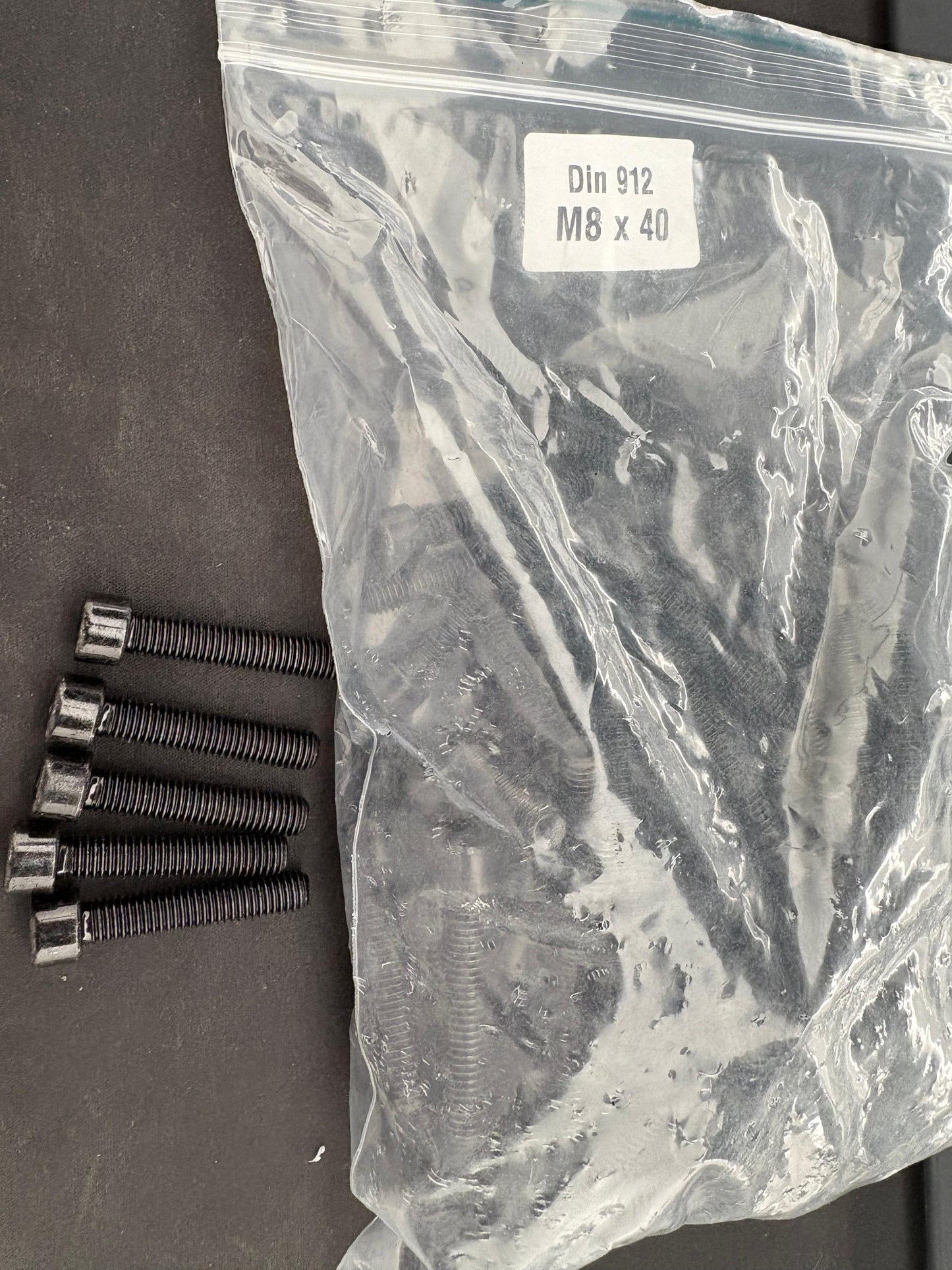 M8 x 40 Bolt DIN 912