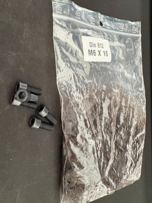 M6 x 16 Bolt DIN 912