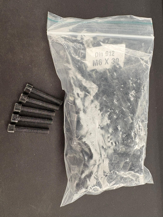 M6 x 30 Bolt DIN 912